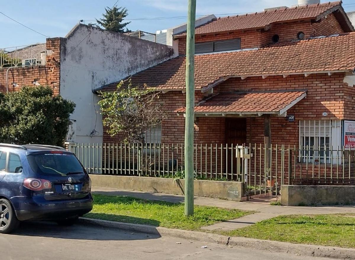 Foto de chalet 4 ambientes venta Ramos Mejia, imagen 3