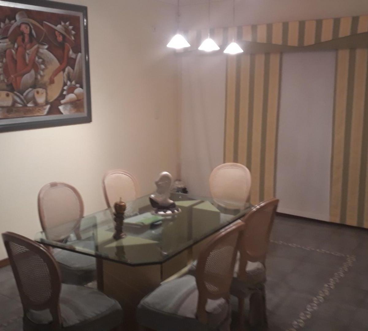 Foto de chalet 5 ambientes venta Ramos Mejia, imagen 5