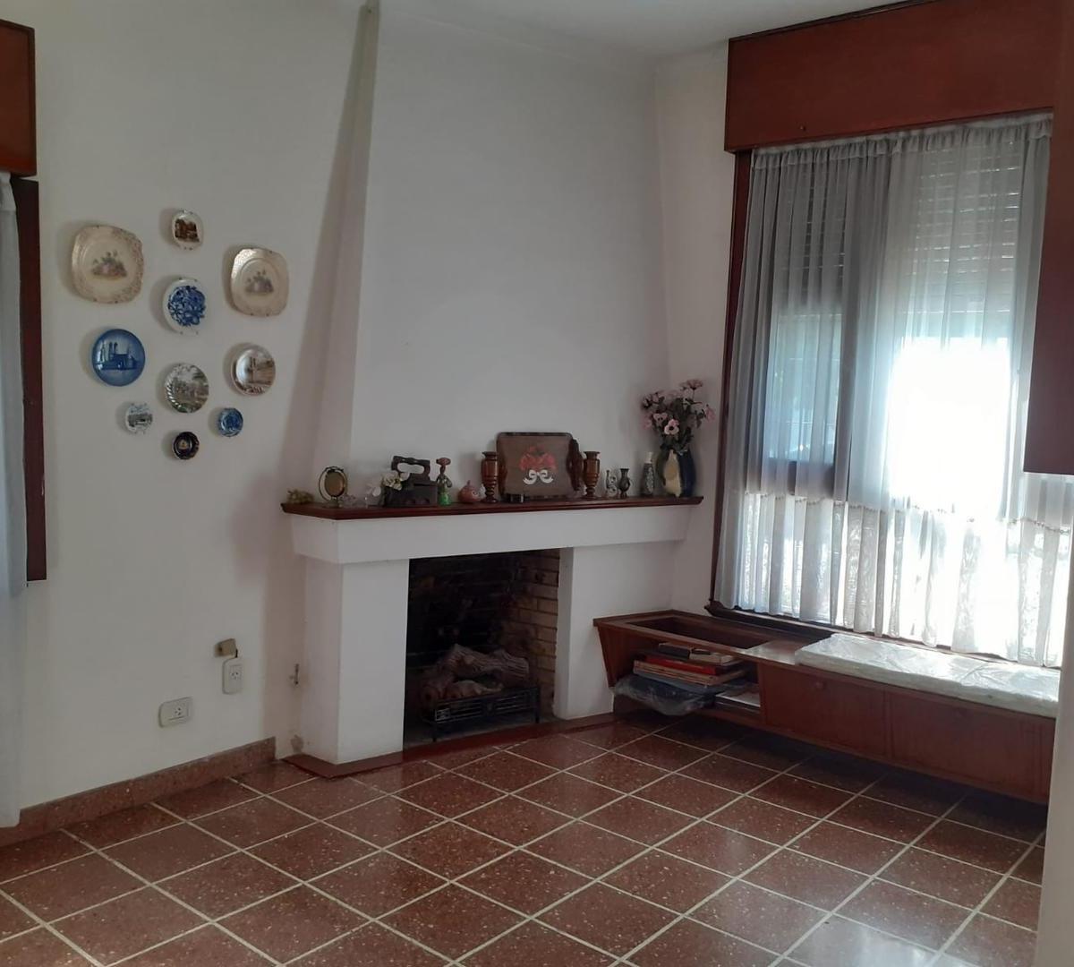 Foto de casa 5 ambientes venta Ramos Mejia, imagen 3