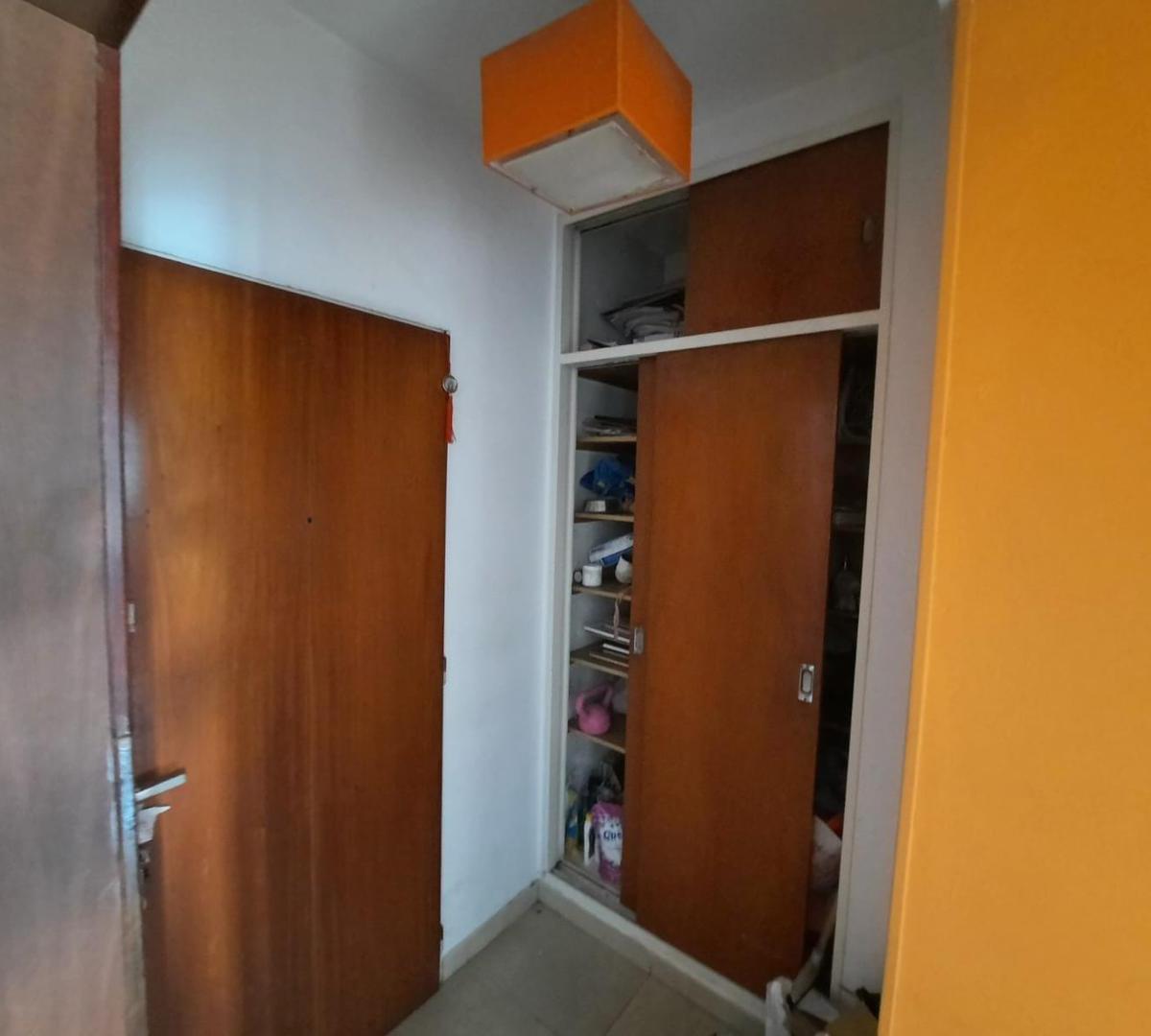 Departamento 2 ambientes venta Ramos Mejia
