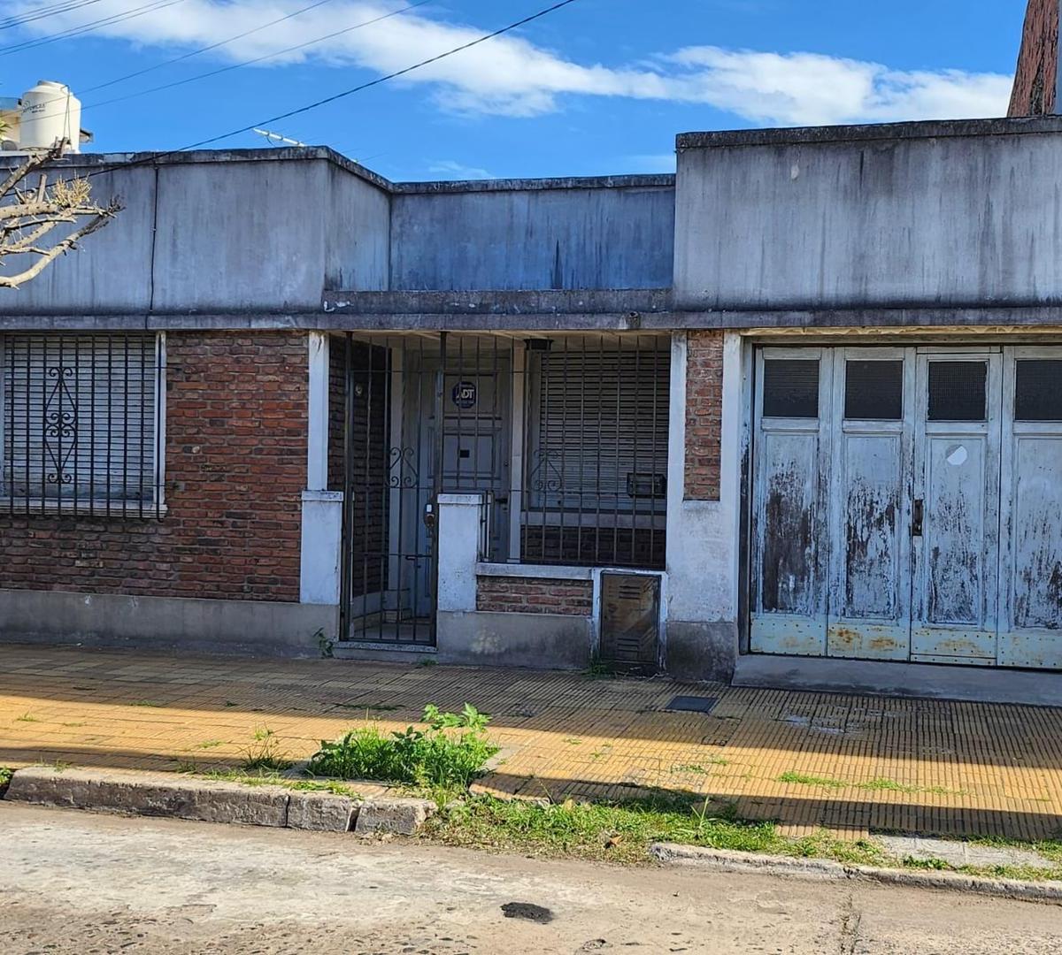 Casa 2 ambientes venta Haedo