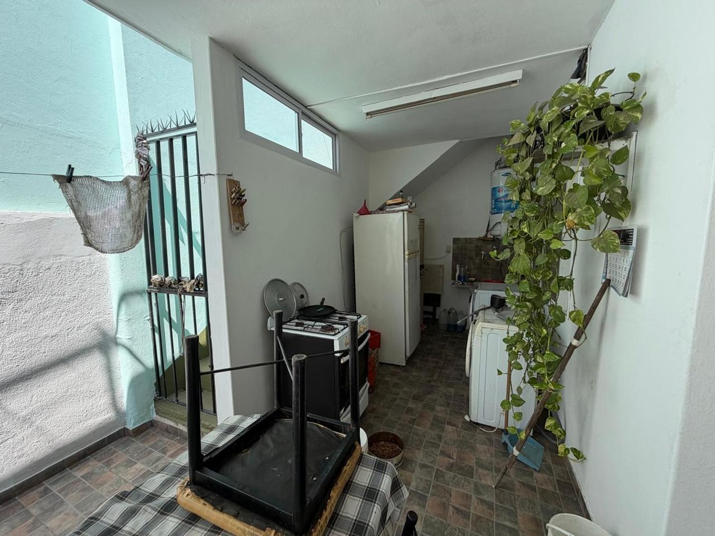 Foto de casa 3 ambientes venta Ramos Mejia, imagen 3