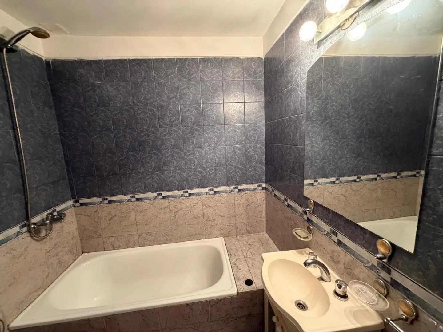 Departamento monoambiente venta Ramos Mejia 5