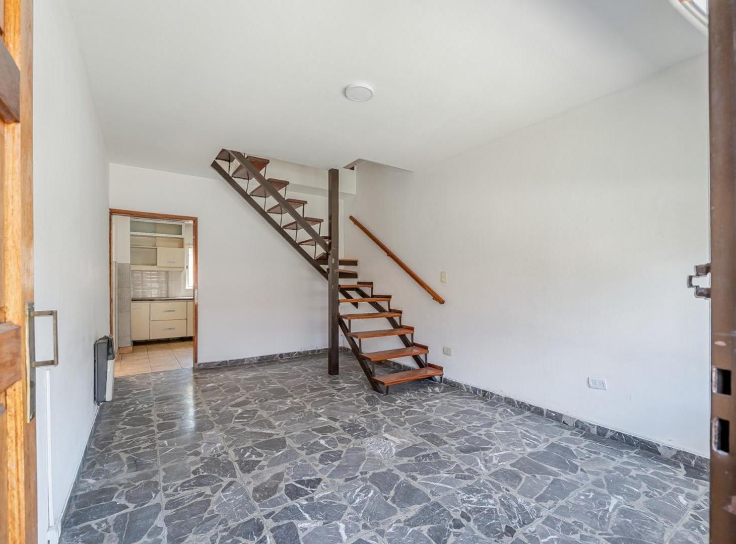Casa 4 ambiente alquiler Ramos Mejia