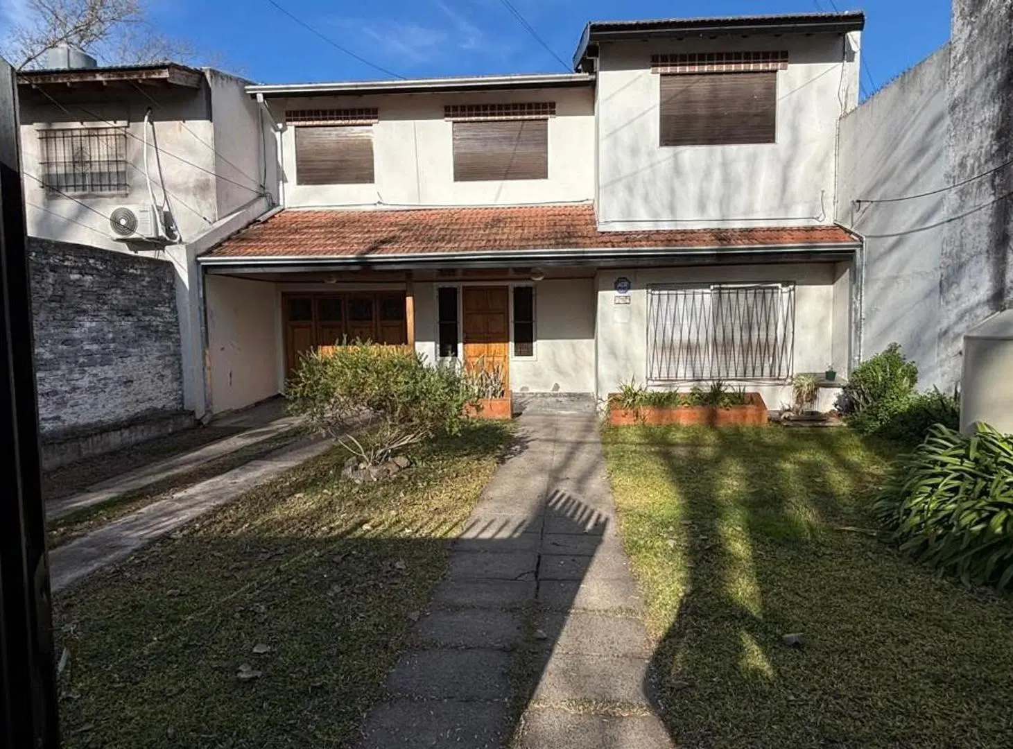 Chalet Villa Luzuriaga venta 4 ambientes 3