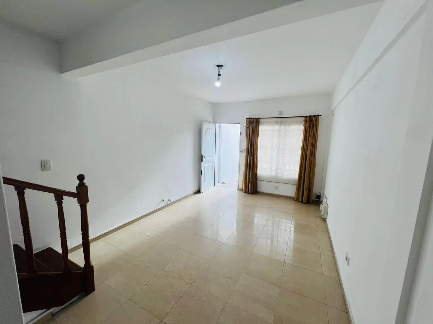 Triplex 4 ambientes venta Ramos Mejía 3