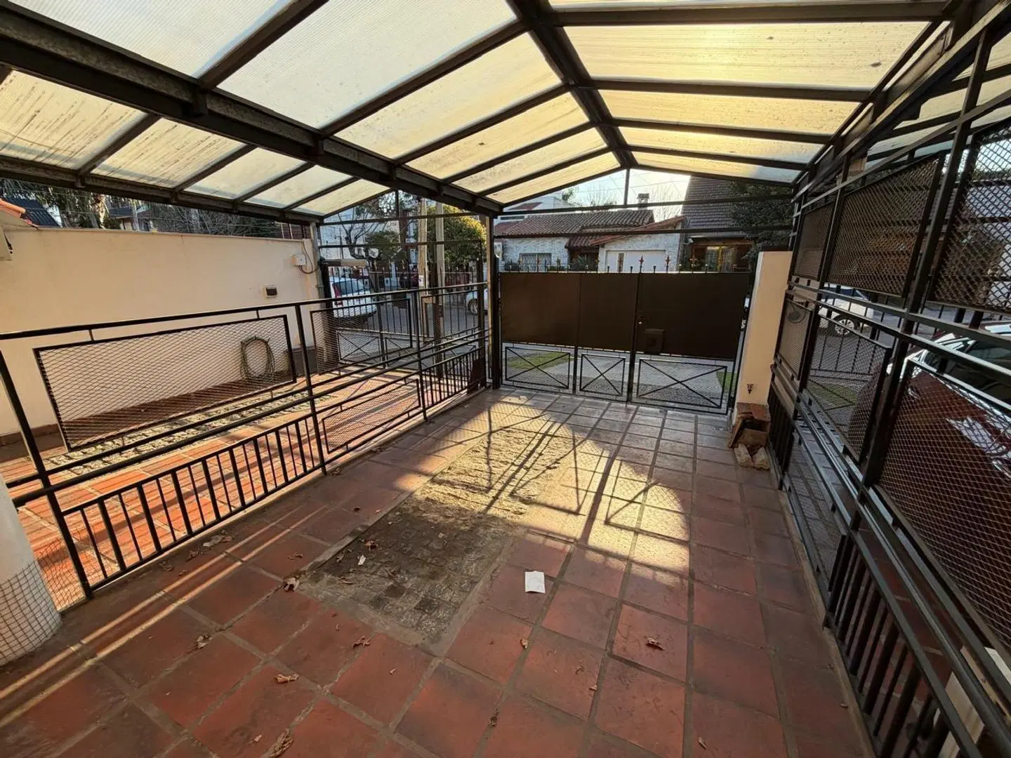 Triplex 3 ambientes venta Ramos Mejia 2