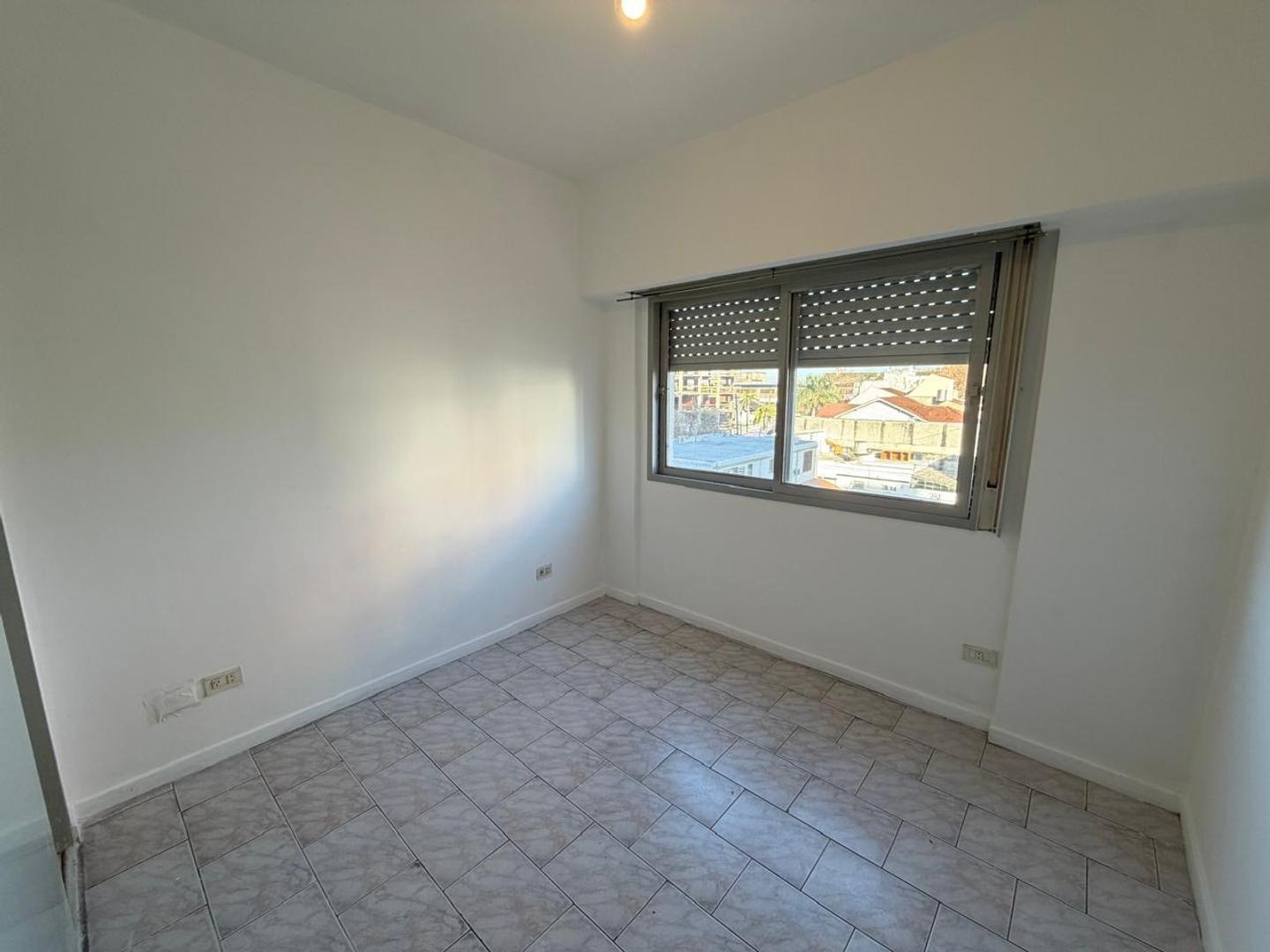 Foto de departamento 2 ambientes alquiler Ramos Mejia, imagen 2