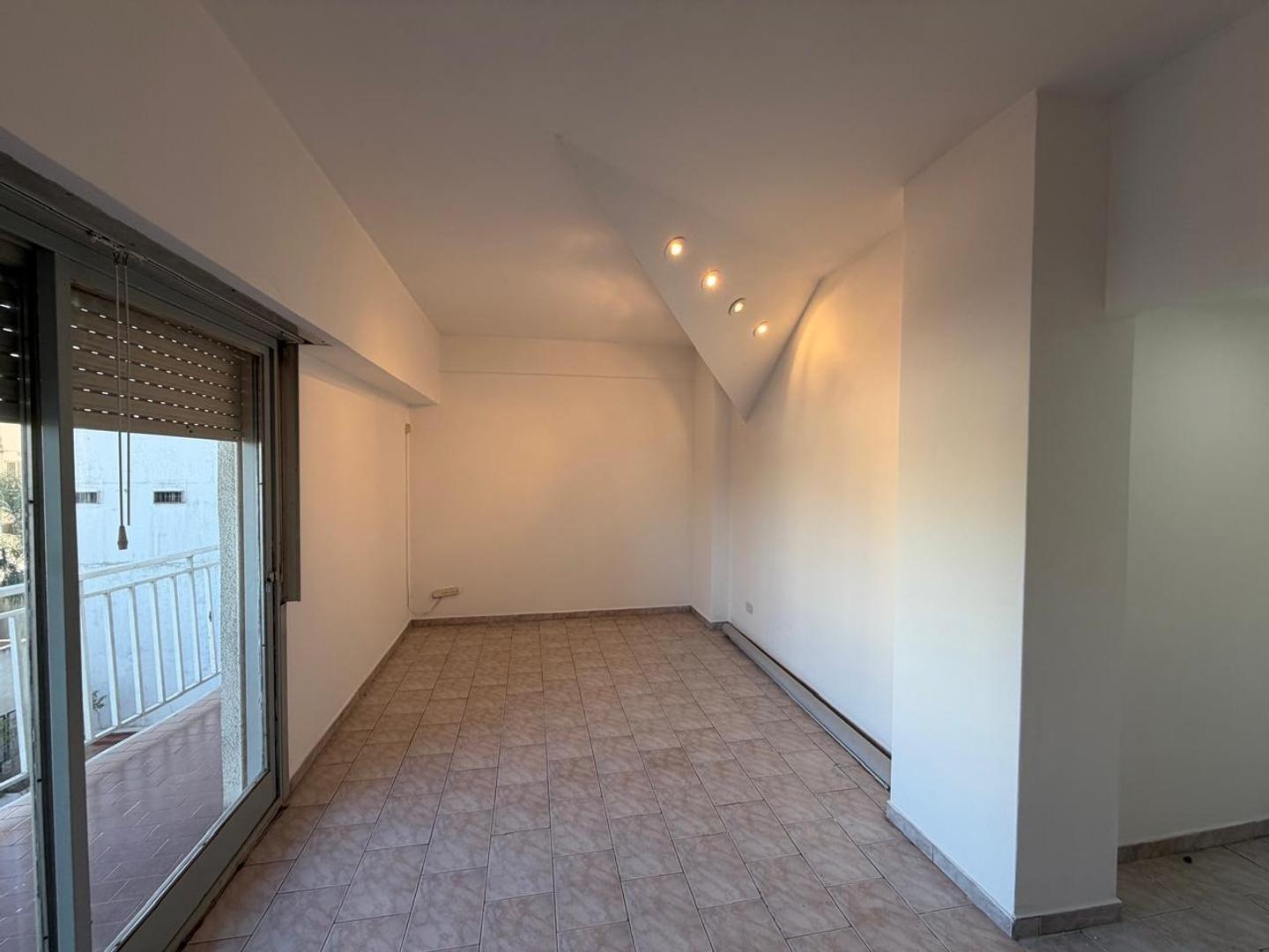 Foto de departamento 2 ambientes alquiler Ramos Mejia, imagen 5