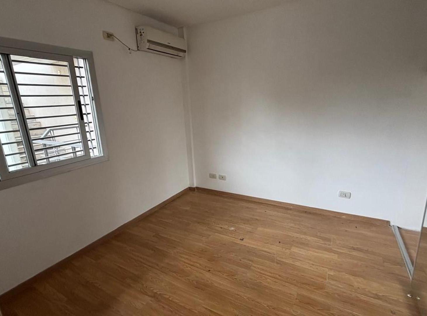 Foto de departamento 2 ambientes alquiler Ramos Mejia, imagen 2