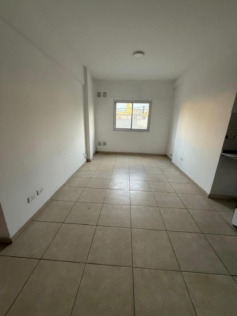 Foto de Departamento 2 ambientes alquiler Ramos Mejia, imagen 3
