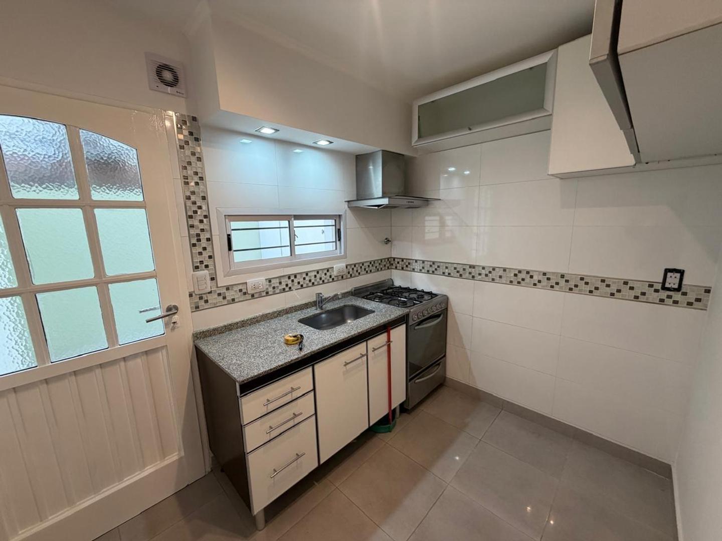 Foto de Triplex 3 ambientes alquiler Ramos Mejia, imagen 1