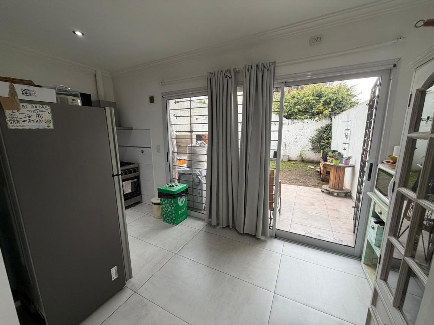 Foto de Duplex venta Haedo 4 ambientes, imagen 2