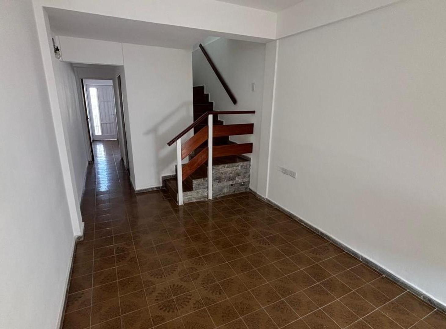 Foto de duplex venta 3 ambientes Ramos Mejia, imagen 2