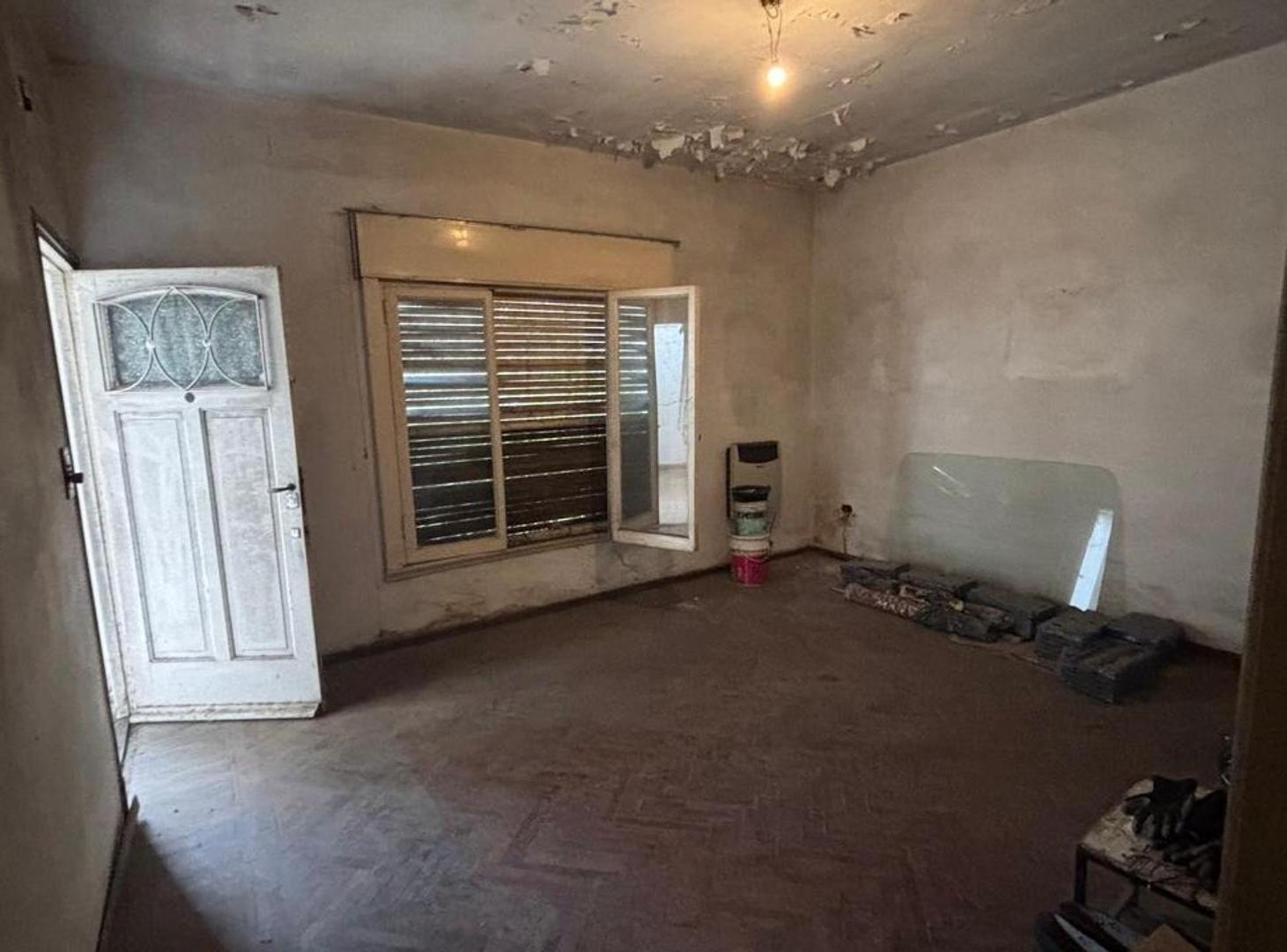 Foto de Casa multifamiliar 3 ambientes Ramos Mejia, imagen 2