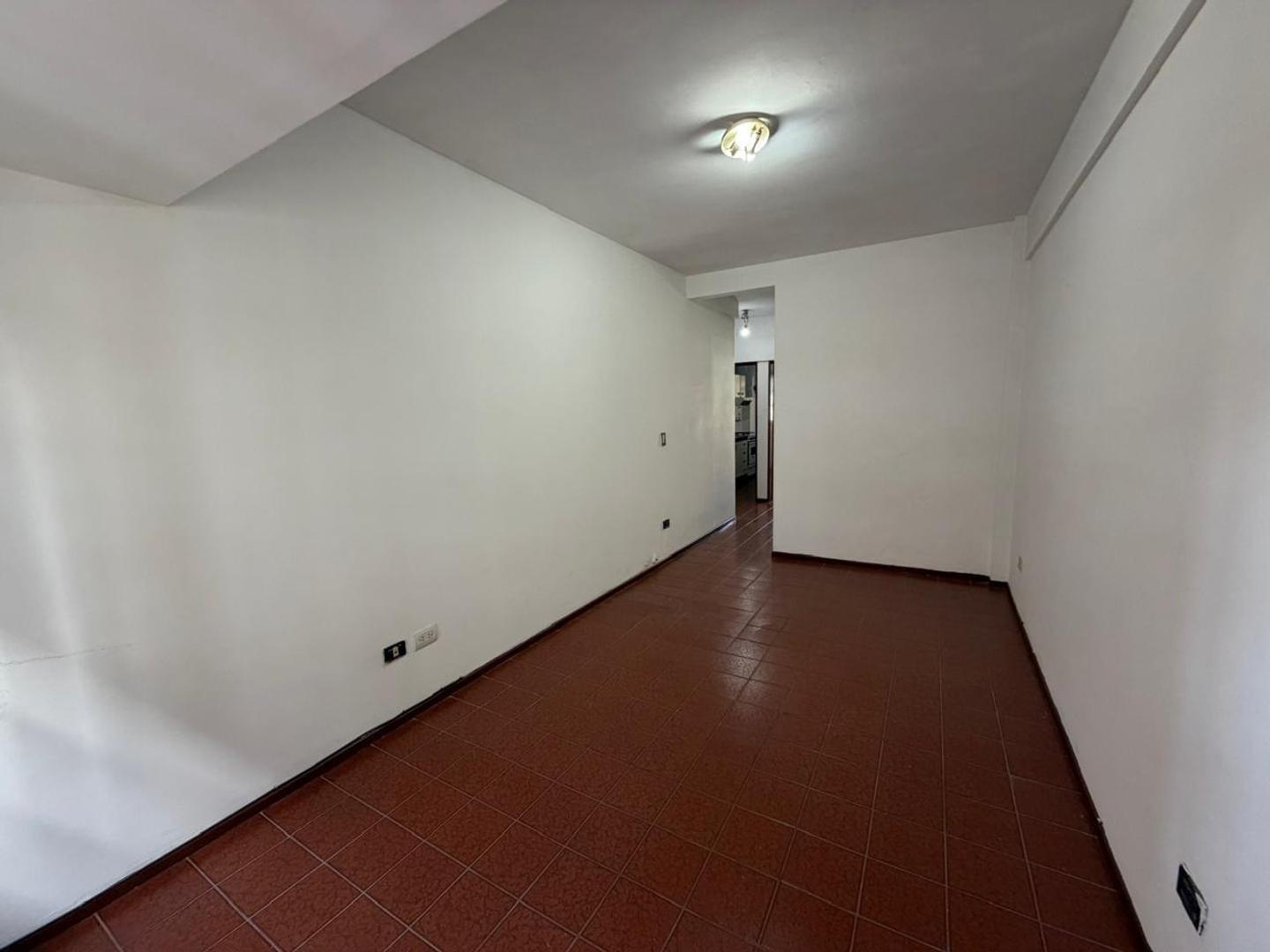 Foto de departamento 2 ambientes venta Ramos Mejia, imagen 3