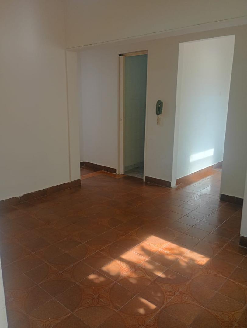 Foto de departamento 2 ambientes venta Ramos Mejia, imagen 3