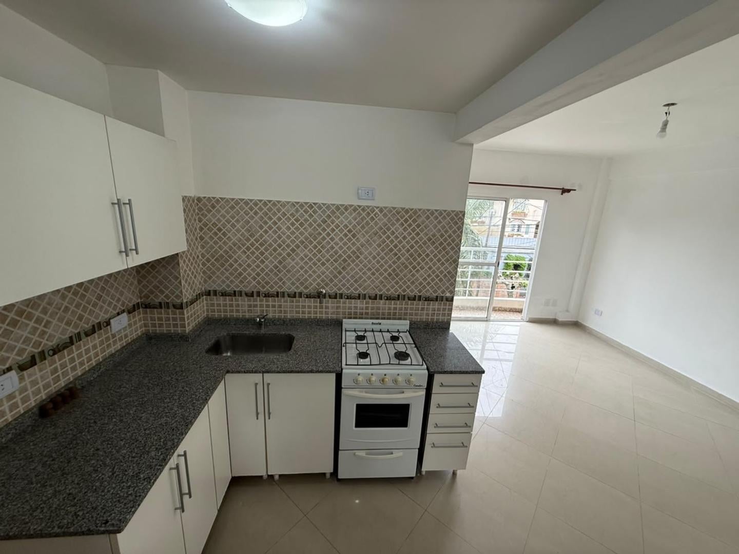 Foto de Departamento 2 ambientes en alquiler Ramos Mejia, imagen 1