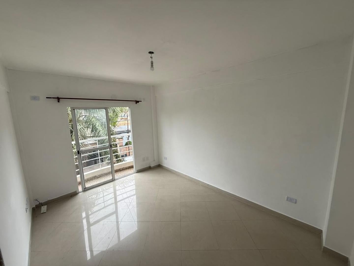 Foto de Departamento 2 ambientes en alquiler Ramos Mejia, imagen 4