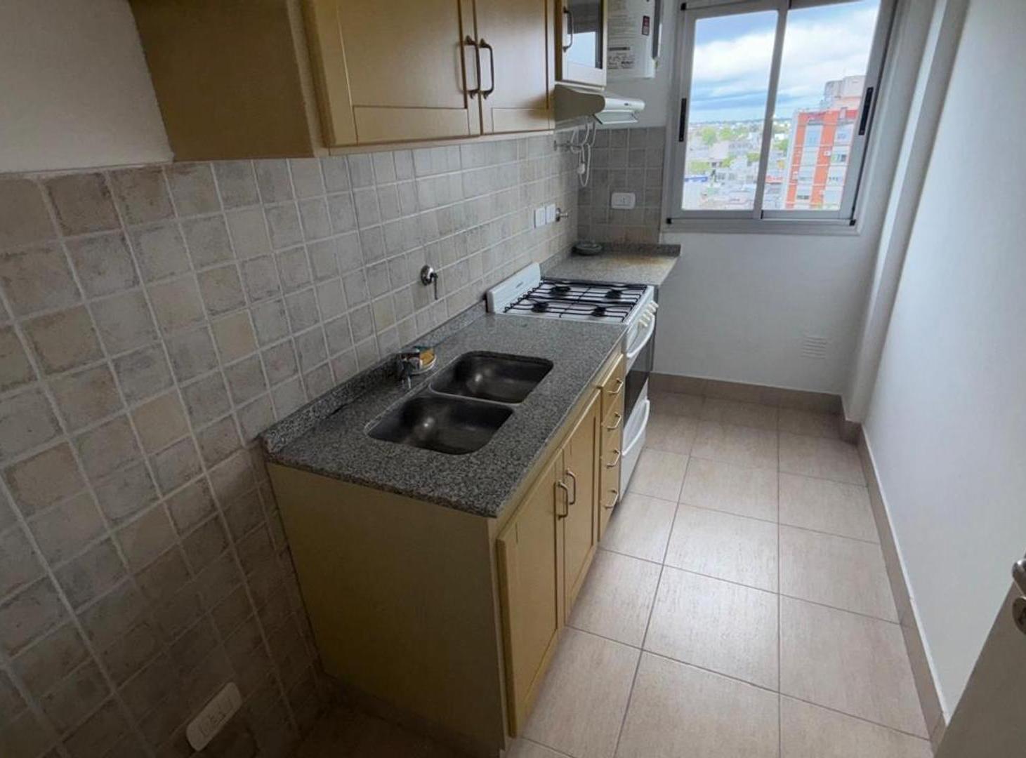Foto de departamento 2 ambientes alquiler Haedo, imagen 5