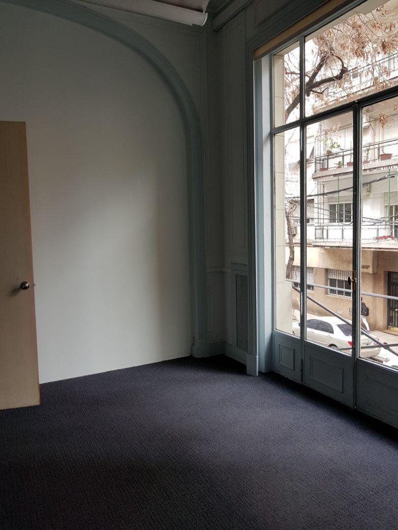 Edificio / Petit Hotel en Venta con Renta 2