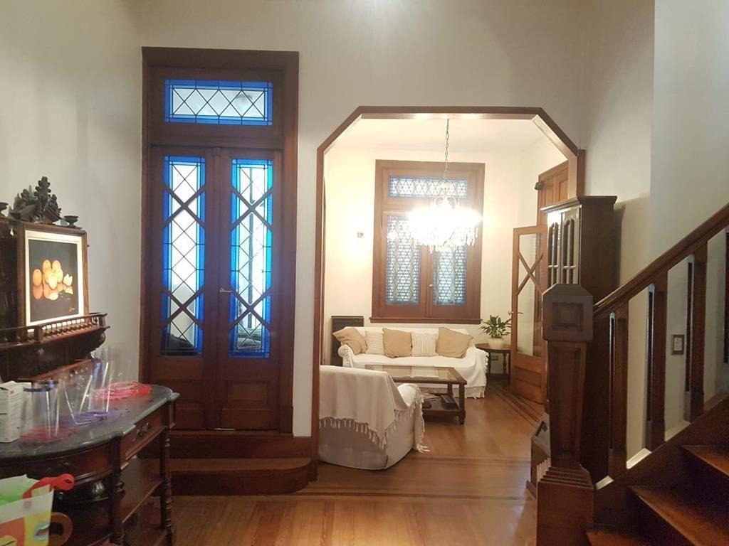 Excelente Casa / PH en Caballito en Venta de 264 m² - con 5