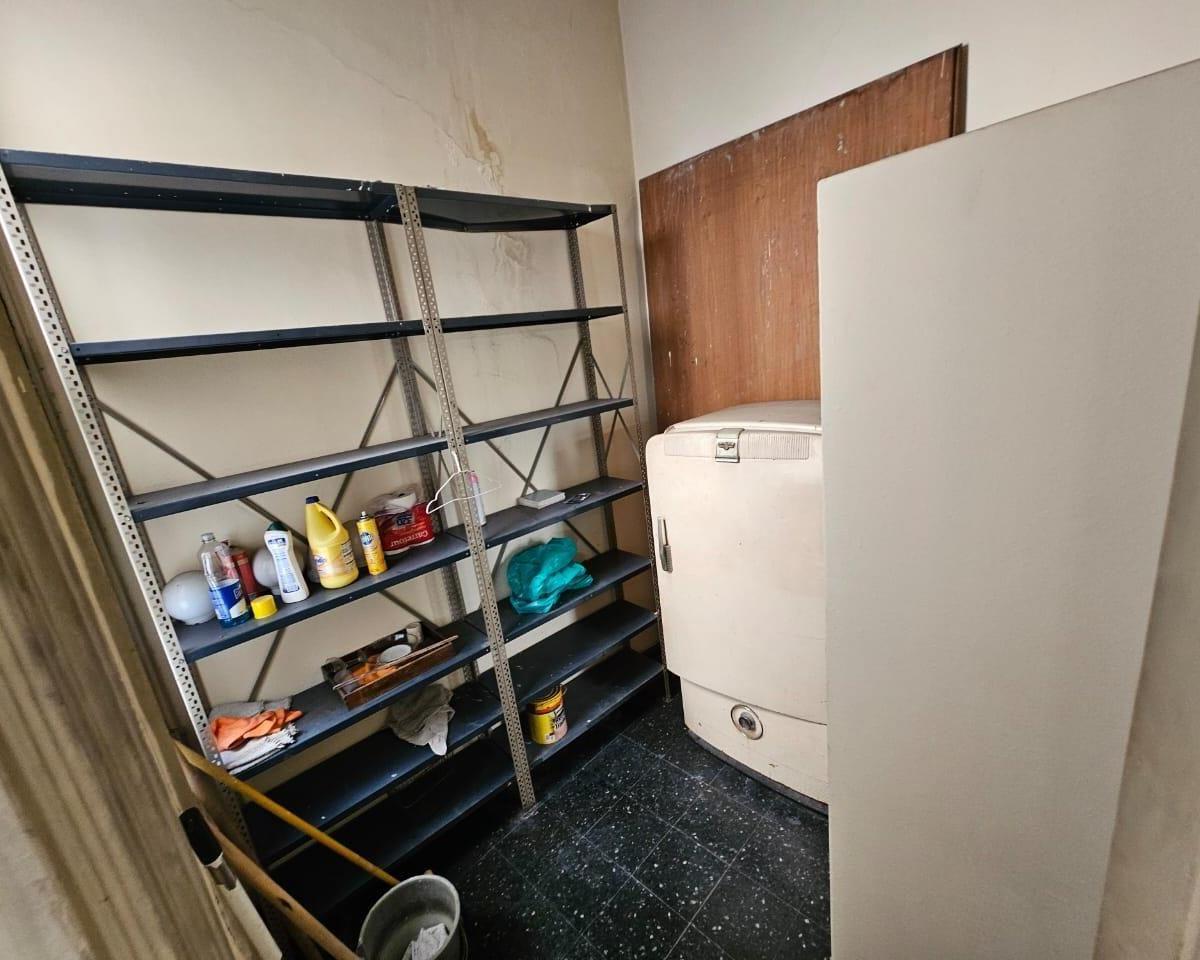 Foto de Oficina en Venta de 165 m2 en esquina en Microcentro, imagen 3