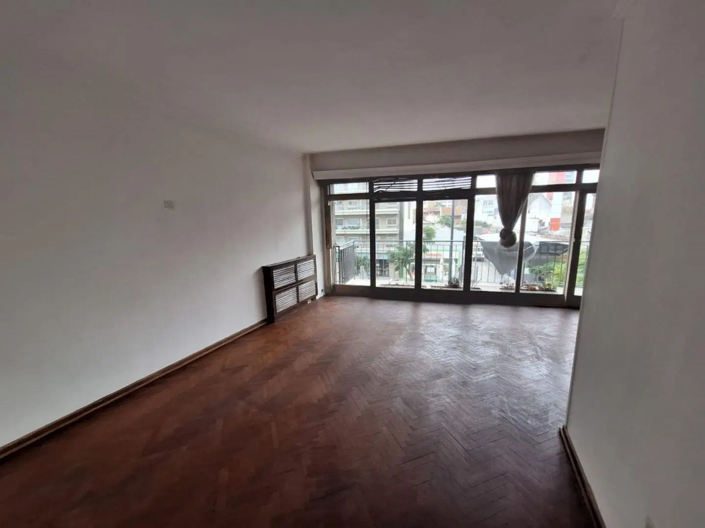 Departamento en Venta de 4 ambientes en Nuñez 3