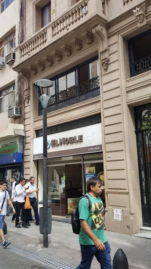 Local en alquiler en Microcentro - Apto Gastronomía /  182 m 2