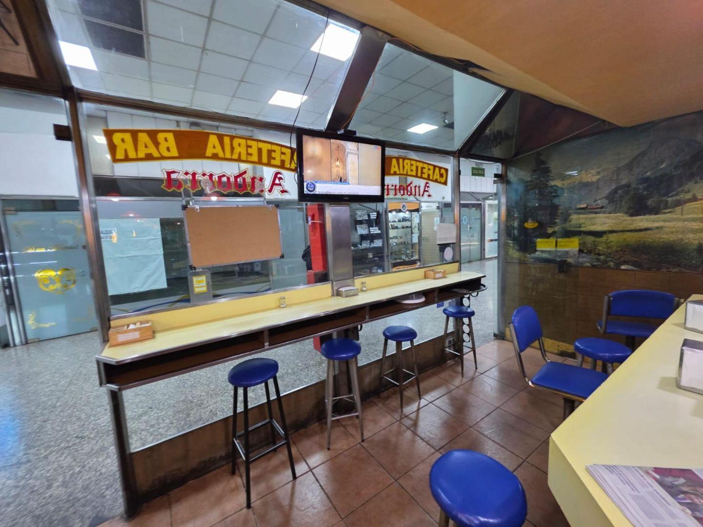 Foto de 2 Locales en Venta con Renta en Microcentro, imagen 4