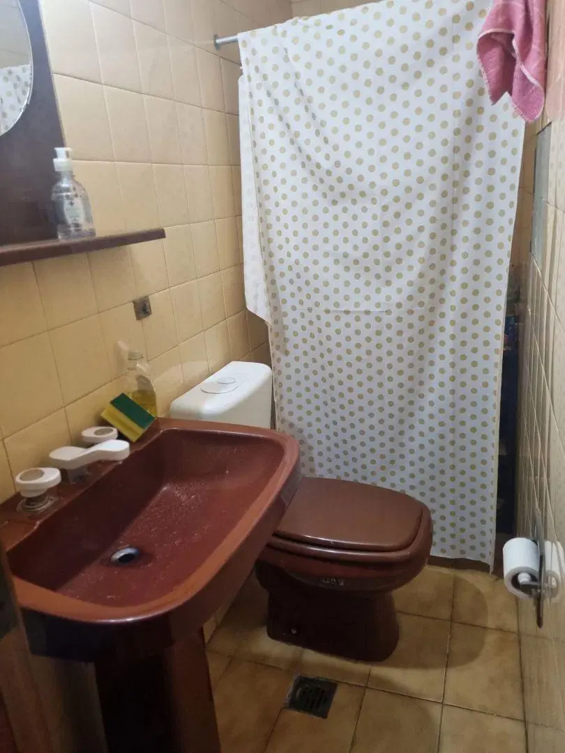 Oficina en venta con renta en Microcentro 4 ambientes / opci 2