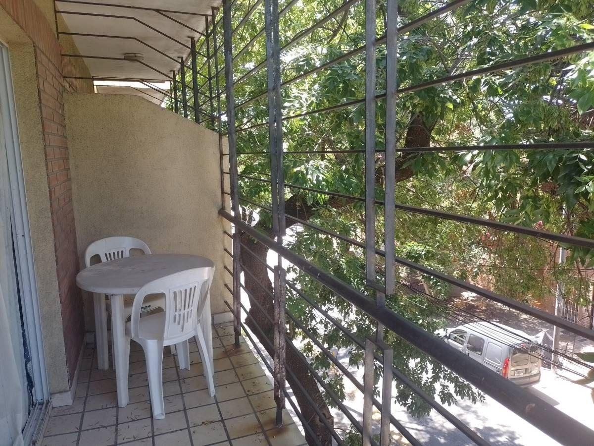 Foto de Departamento en Venta de 1 Ambiente en Coghlan, imagen 2