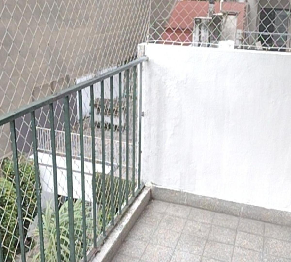 3 Ambientes Balcón Corrido C/frte Apto Prof - Apto Credito 2
