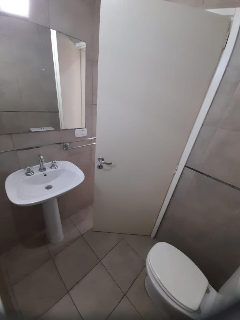 Foto de VENTA Semipiso casi a estrenar 2 amb cfte S.Miguel Centro., imagen 3