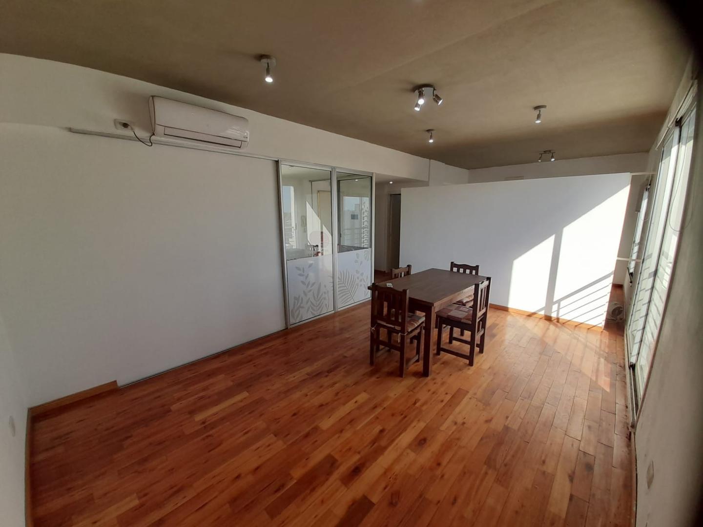 Foto de VENTA Semipiso casi a estrenar 2 amb cfte S.Miguel Centro., imagen 4