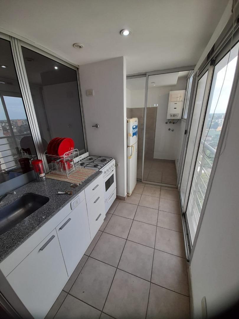 Foto de VENTA Semipiso casi a estrenar 2 amb cfte S.Miguel Centro., imagen 2