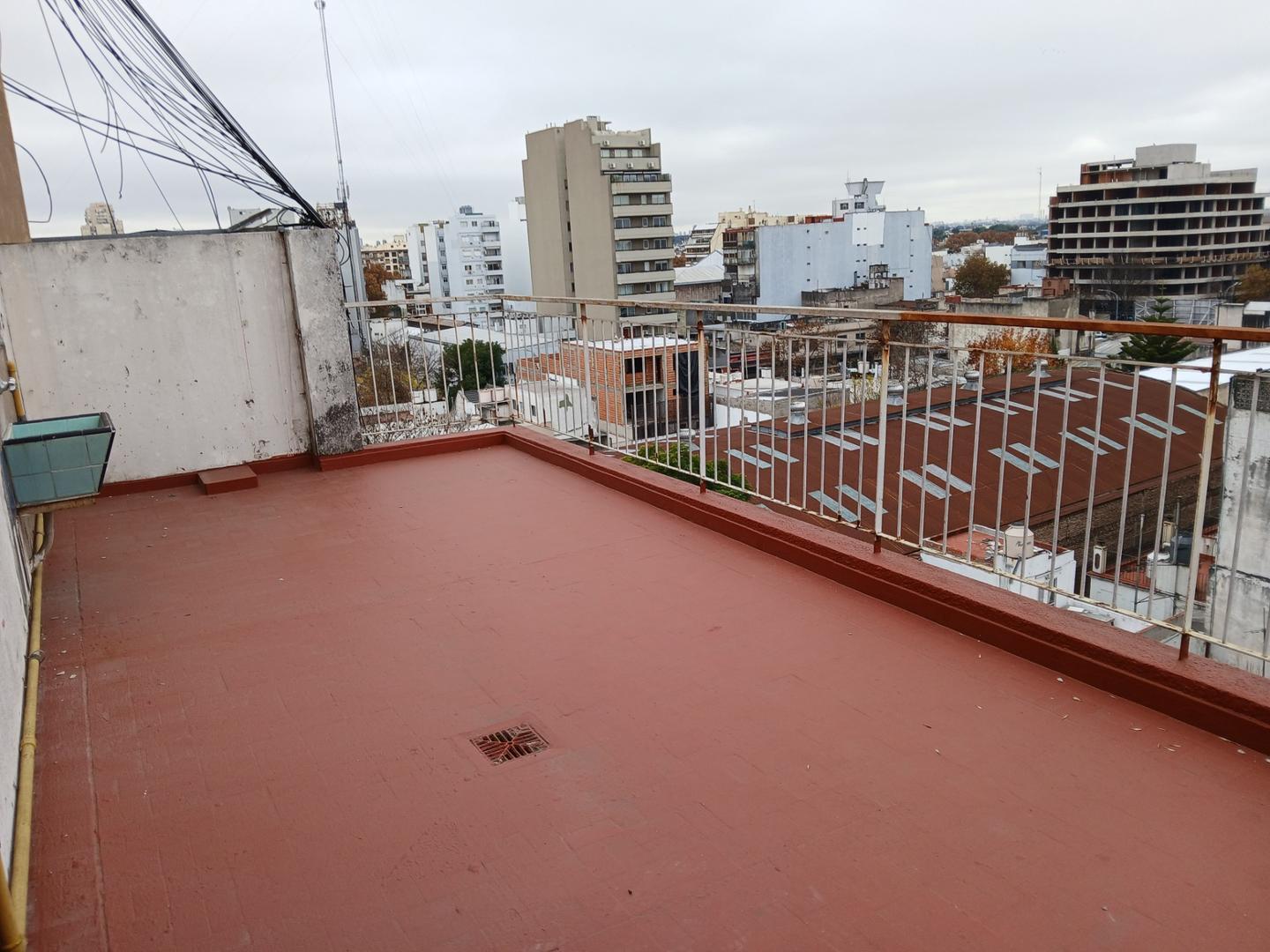Foto de MATADEROS 3 AMB A REFACCIONAR CON GRAN BALCON TERRAZA, imagen 5