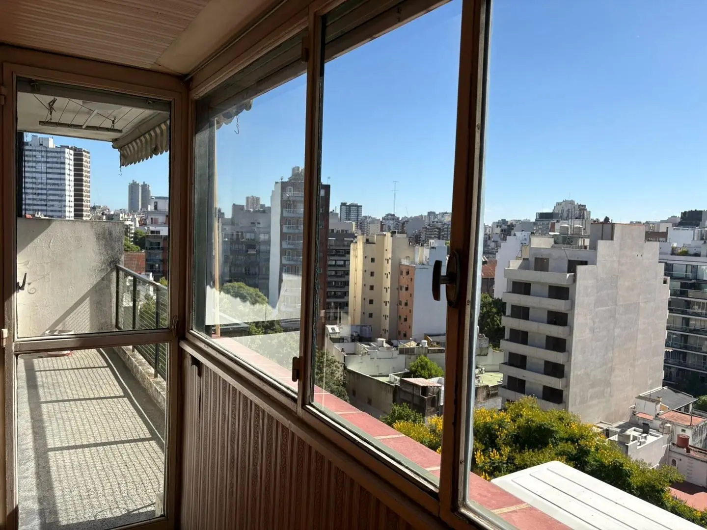 RESERVADO !!! Contrafrente I piso alto I vista abierta 3