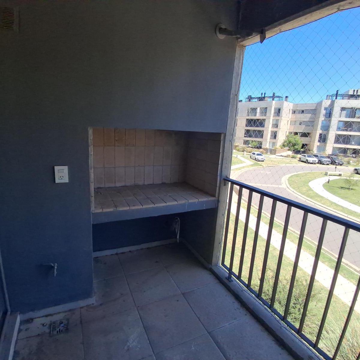 Venta 1 Dormitorio Barrio 8 Sauces Cochera Funes 2