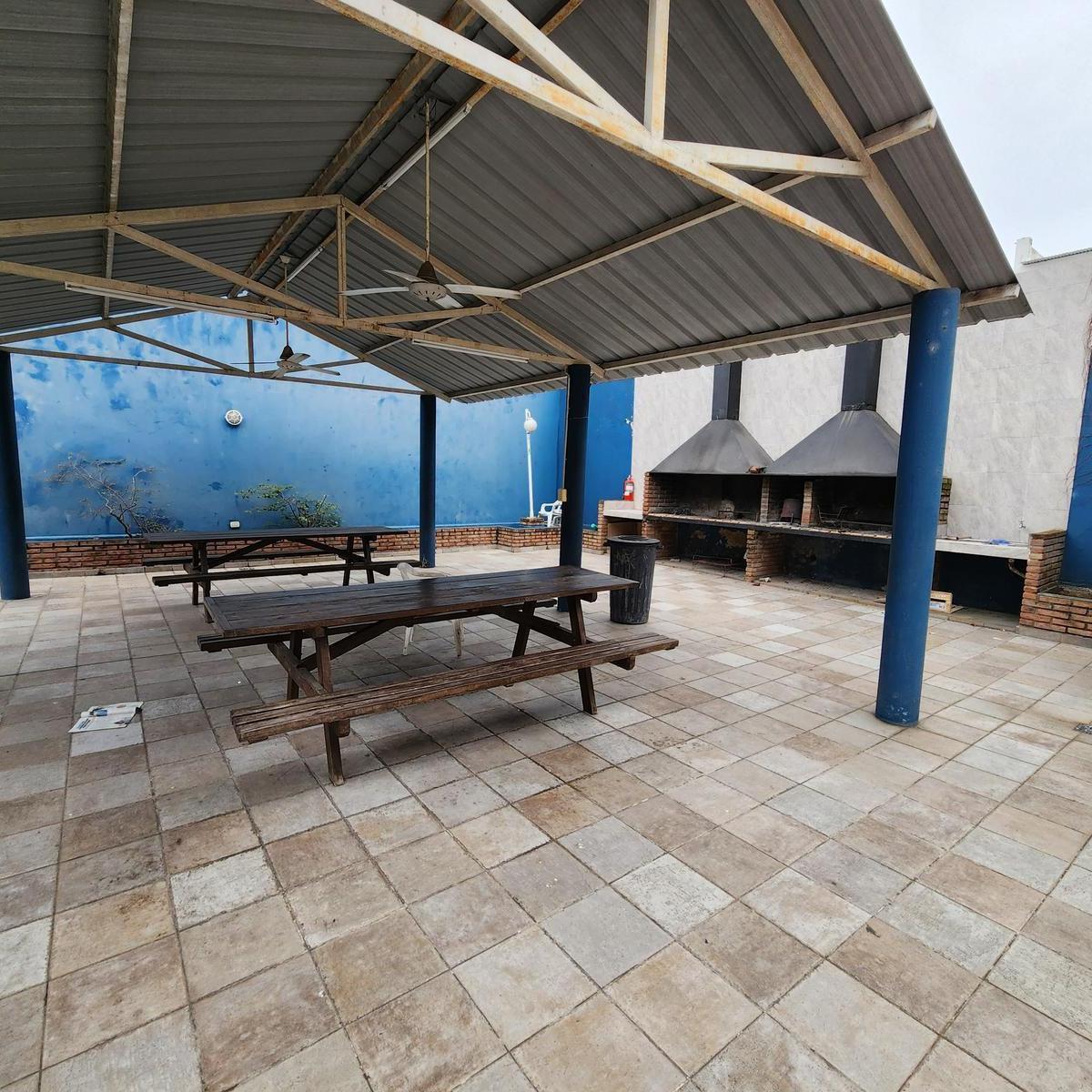 Venta Departamentos 3 Dorm. Lourdes Cochera. Quinchos. Pileta. Parrillero 4