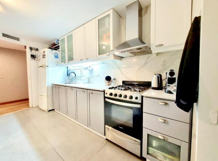 Venta Departamento 3 dormitorios con cochera y baulera en Barrio Lourdes Rosario Amenities 5