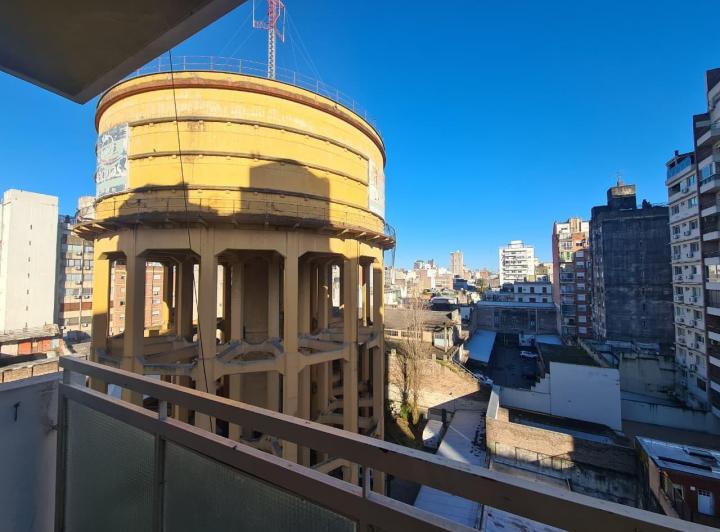 Alquiler Departamento Rosario. 3 Dormitorios - Barrio Martin - Balcón - Cocina Separada. 3