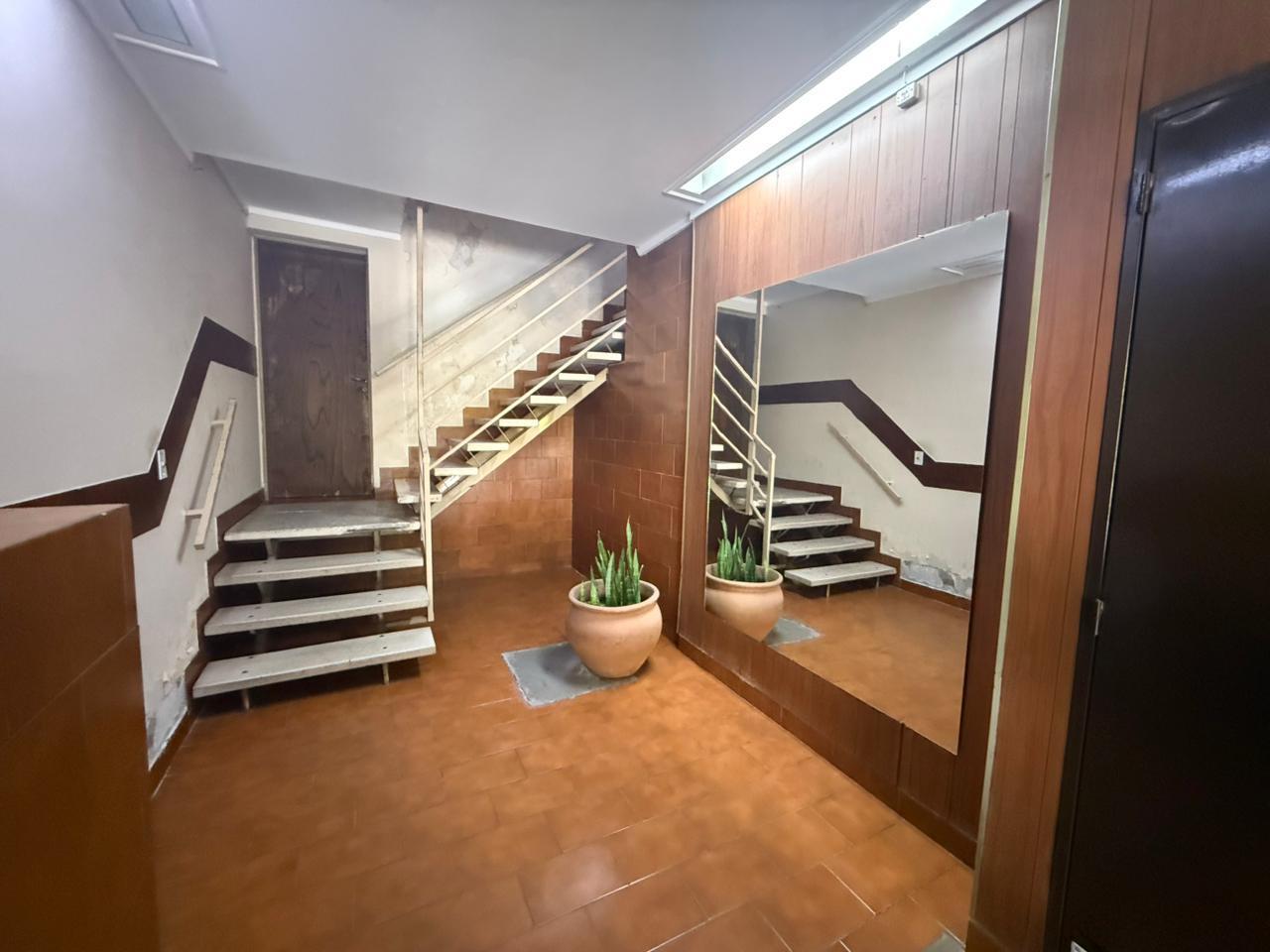 Foto de Venta Rosario Departamento 1 dormitorio escalera balcón Apto Credito, imagen 3