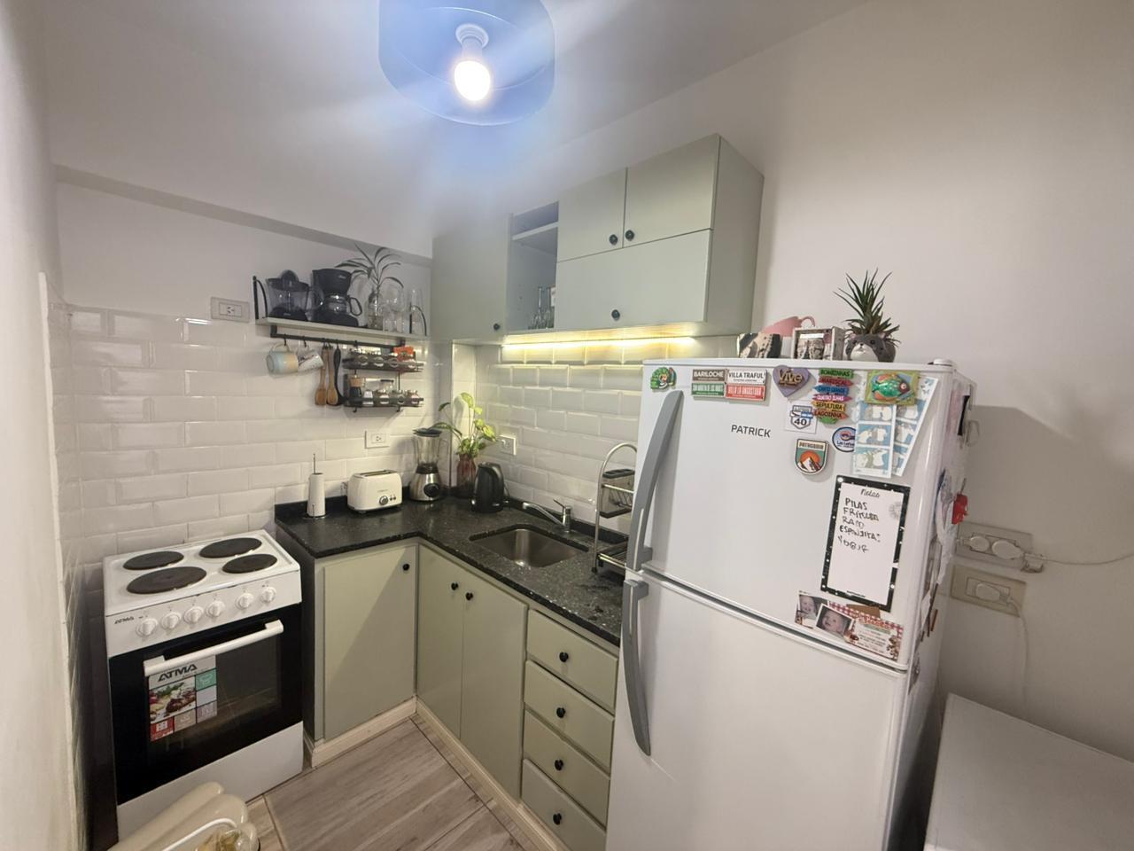 Venta Rosario Departamento 1 dormitorio escalera balcón Apto Credito Republica de la sexta