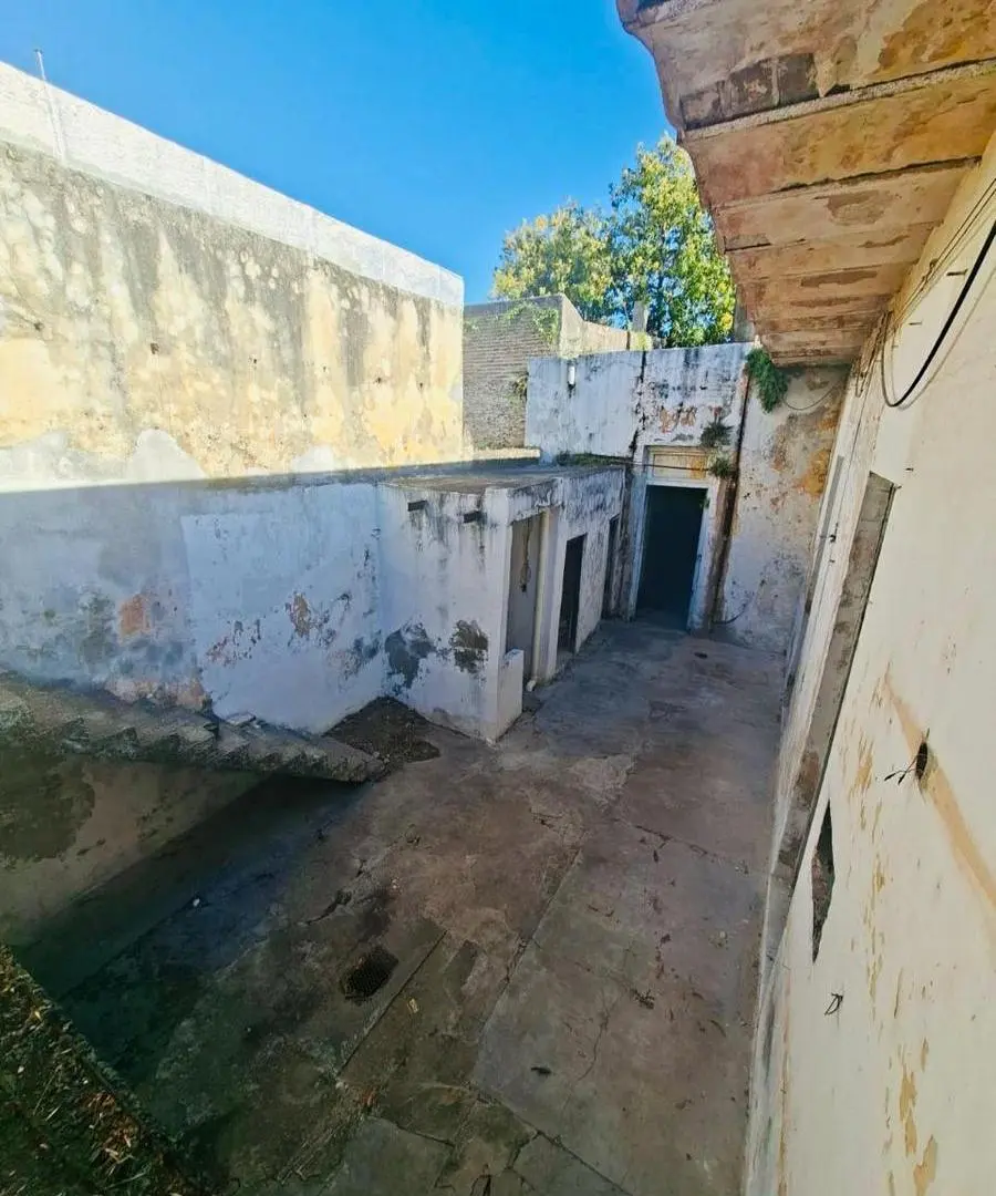 Venta Casa a reciclar o demoler 3