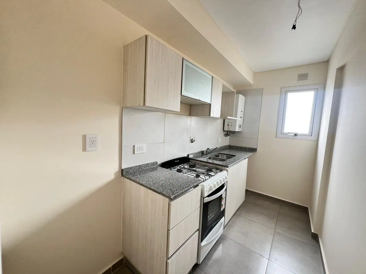 Alquiler Departamento Rosario 2 Dormitorios 2 Baños Centro Piscina Solarium Parrillero Quincho 4