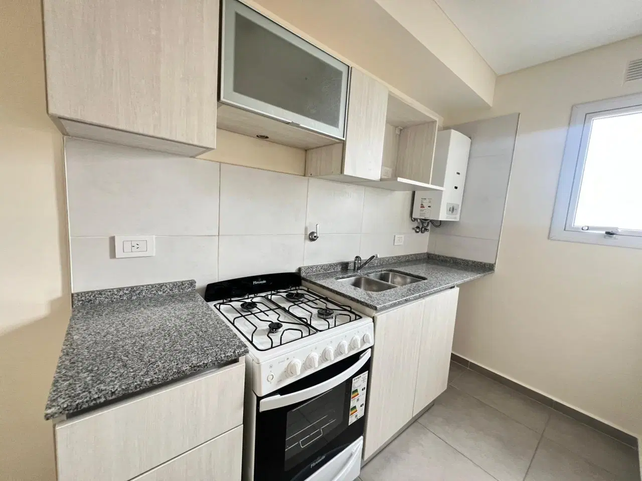 Alquiler Departamento Rosario 2 Dormitorios 2 Baños Centro Piscina Solarium Parrillero Quincho 3