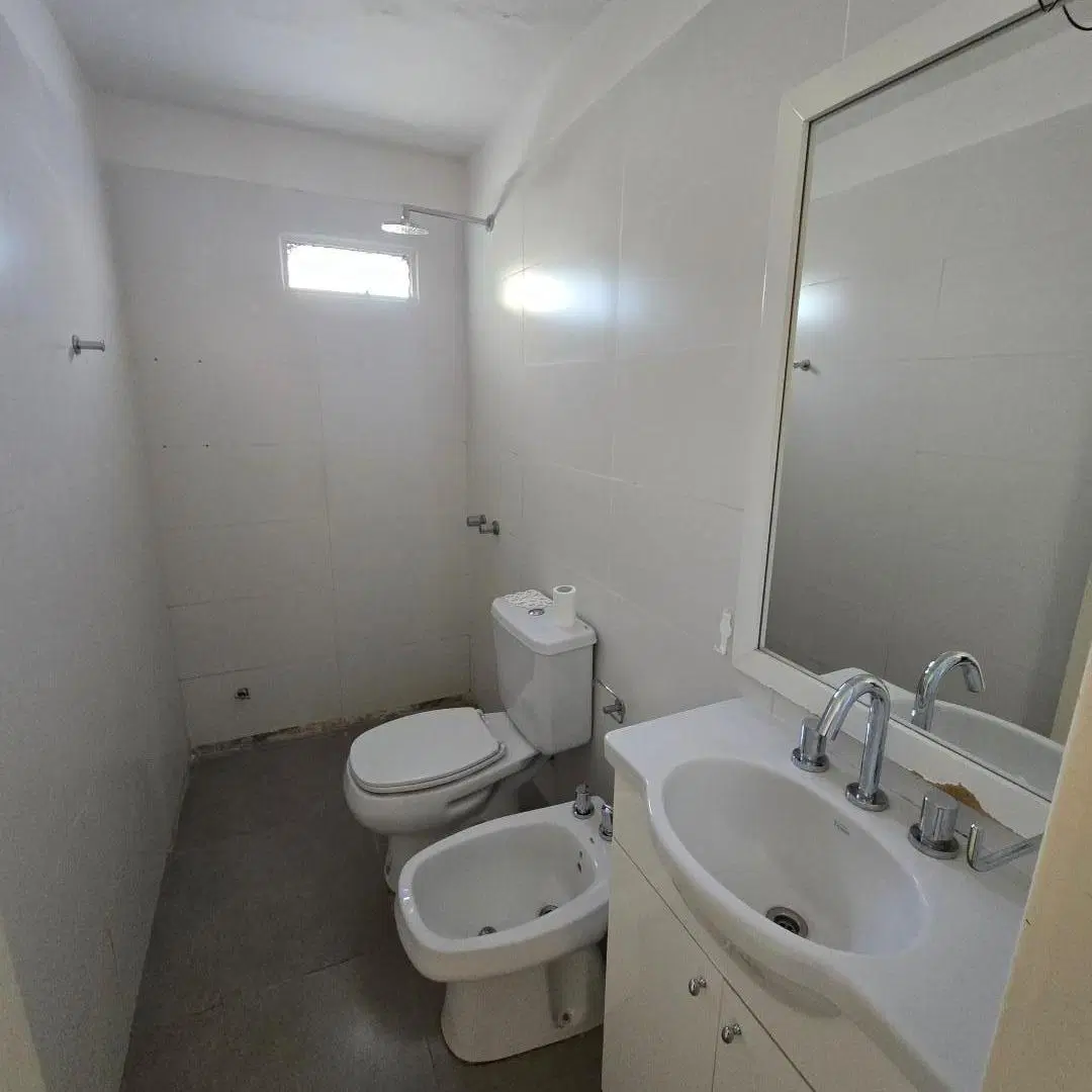 Venta Departamento Rosario. Barrio Martin. Ventilacion cruzada. 5