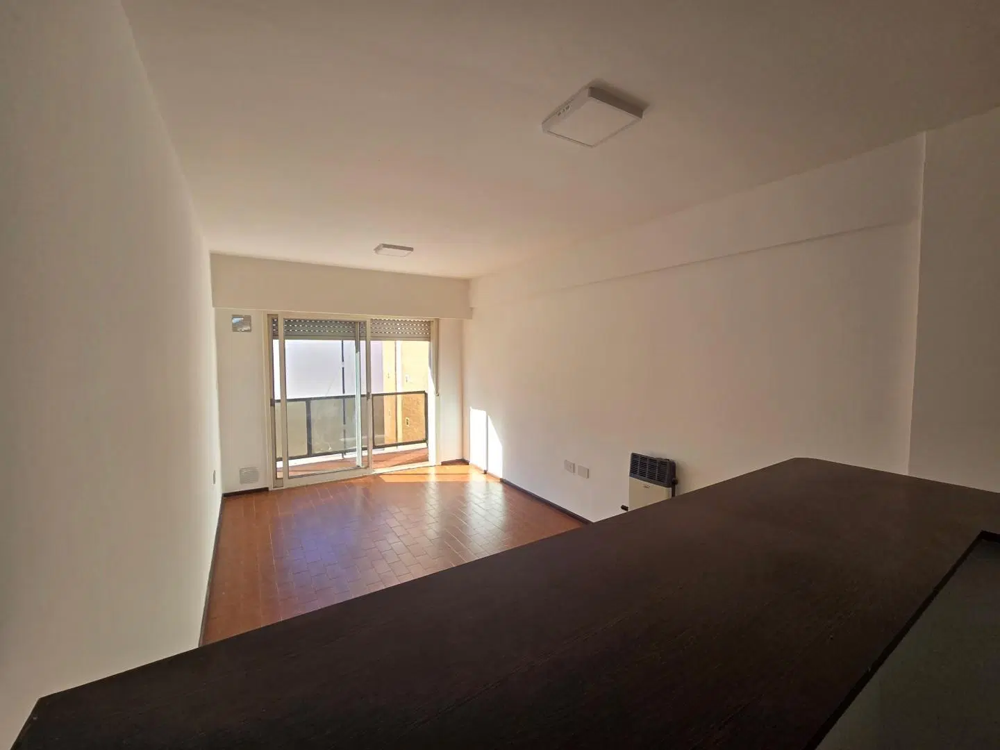 Venta Departamento Rosario. Barrio Martin. Ventilacion cruzada. 4