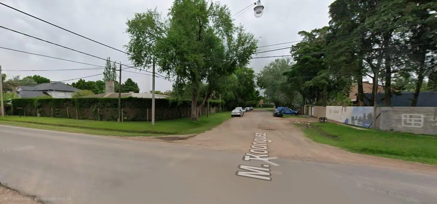 Venta Funes Esquina a mts de Galindo proximo McDonalds 1167 m2 Casa Pileta Ideal Desarrollos Mixtos 2